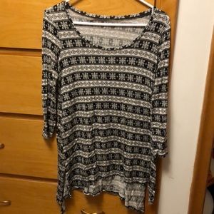 ⚡️4/$10⚡️ Long t-shirt or short dress